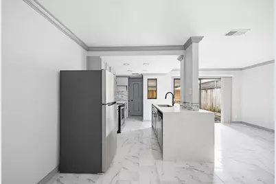 9706 Westview Drive #3, Houston, TX 77055 - Photo 16