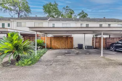 9706 Westview Drive #3, Houston, TX 77055 - Photo 28
