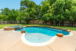 607 Walnut St, Lake Jackson, TX 77566 - Photo 10
