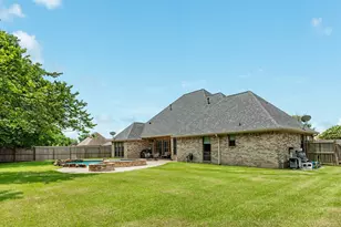 607 Walnut St, Lake Jackson, TX 77566 - Photo 12