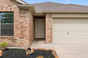 9111 St Laurent Ln, Houston, TX 77044 - Photo 4