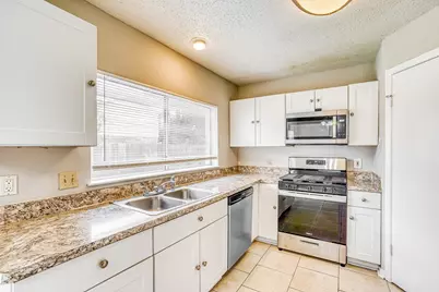 17914 Holly Forest Drive, Houston, TX 77084 - Photo 8