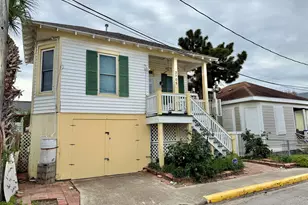 3705 Ave Q 1/2, Galveston, TX 77550 - Photo 4