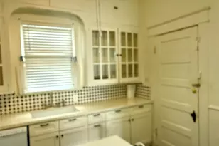 3705 Ave Q 1/2, Galveston, TX 77550 - Photo 8