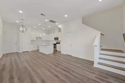 102 E 44th Street #C, Houston, TX 77018 - Photo 16