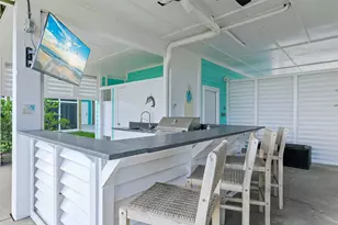 4112 Isla Del Sol Dr, Galveston, TX 77554 - Photo 6