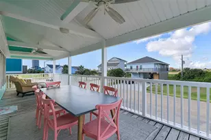 4112 Isla Del Sol Dr, Galveston, TX 77554 - Photo 20