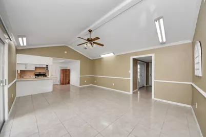 811 Hillcrest Drive, Conroe, TX 77301 - Photo 26
