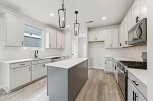 6407 Prospect Oaks Pkwy, Katy, TX 77449 - Photo 10