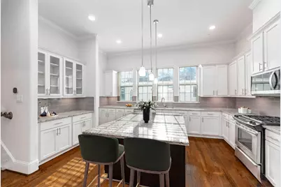 2616 Madeline Grove Drive, Houston, TX 77008 - Photo 10