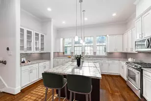 2616 Madeline Grove Dr, Houston, TX 77008 - Photo 10