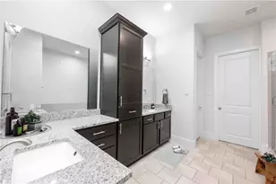 2616 Madeline Grove Dr, Houston, TX 77008 - Photo 16