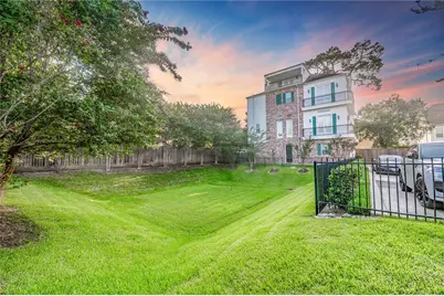 2616 Madeline Grove Drive, Houston, TX 77008 - Photo 30