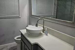 302 Blakeley Dr, San Antonio, TX 78209 - Photo 10