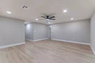 26701 Knotty Wood Ct, Huntsville, TX 77320 - Photo 12