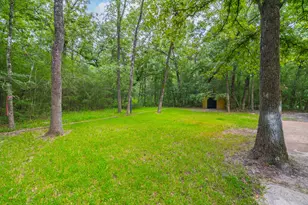 26701 Knotty Wood Ct, Huntsville, TX 77320 - Photo 38