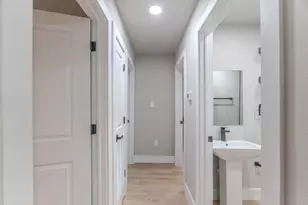 26701 Knotty Wood Ct, Huntsville, TX 77320 - Photo 24