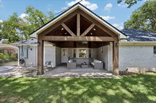 10143 Whiteside Ln, Houston, TX 77043 - Photo 24