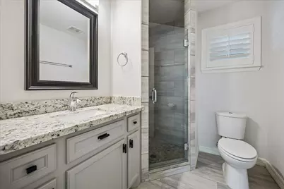 10143 Whiteside Lane, Houston, TX 77043 - Photo 16