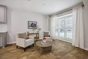 10143 Whiteside Ln, Houston, TX 77043 - Photo 10