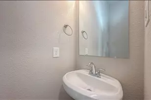 8700 Laurel Crest Dr, Missouri City, TX 77459 - Photo 18