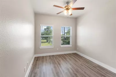7703 Rainbow Close Lane, Houston, TX 77055 - Photo 18