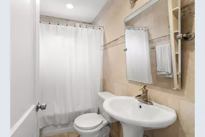 1811 W 14th 1/2 Street, Houston, TX 77008 - Photo 8