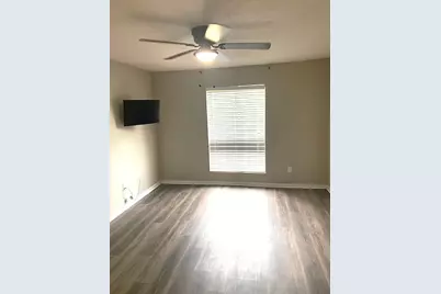 3075 Walnut Bend Lane #23, Houston, TX 77042 - Photo 14