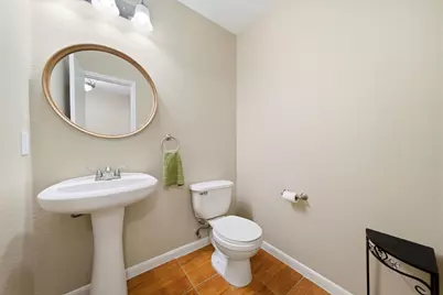 10038 Victoria Chase Lane, Houston, TX 77075 - Photo 18