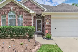 1511 Lamplight Trail Dr, Katy, TX 77450 - Photo 2