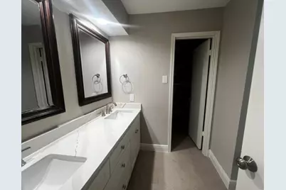3230 Meadway Drive, Houston, TX 77082 - Photo 10