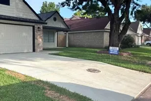 3230 Meadway Dr, Houston, TX 77082 - Photo 1