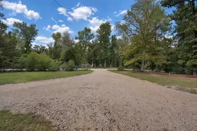 11350 Hillcrest Drive, Conroe, TX 77303 - Photo 42