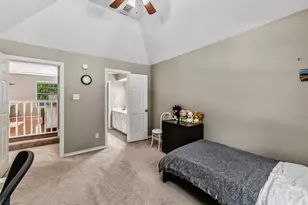 34 W Placid Hill Cir, The Woodlands, TX 77381 - Photo 28