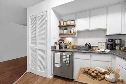 10811 Richmond Avenue #68, Houston, TX 77042 - Photo 10