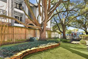 10811 Richmond Ave, Houston, TX 77042 - Photo 22