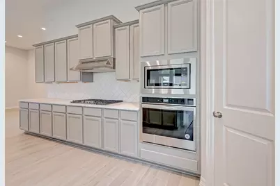 2211 Flamenco Street, Katy, TX 77493 - Photo 8