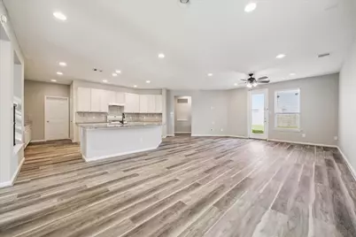 11726 Wren Crossing Drive, Houston, TX 77038 - Photo 6