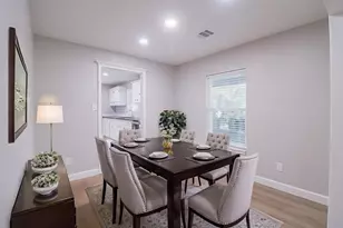 6150 Ridgeway Dr, Houston, TX 77033 - Photo 6