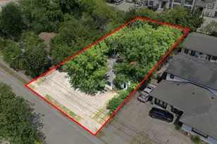 2082 Antoine Dr, Houston, TX 77055 - Photo 2