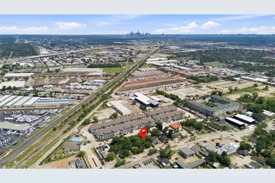 2082 Antoine Drive, Houston, TX 77055 - Photo 10