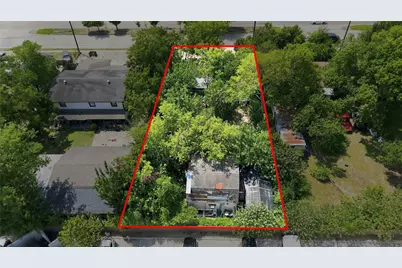 2082 Antoine Drive, Houston, TX 77055 - Photo 14