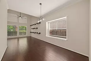 3215 Broken Bough Dr, Missouri City, TX 77459 - Photo 10