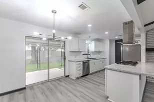 22015 Singing Spurs Dr, Katy, TX 77450 - Photo 10