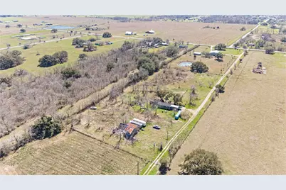 1224 County Road 32, Angleton, TX 77515 - Photo 2