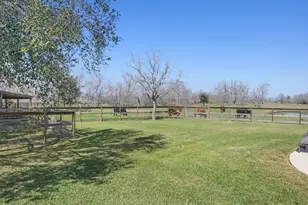 10007 County Rd 168, Alvin, TX 77511 - Photo 44