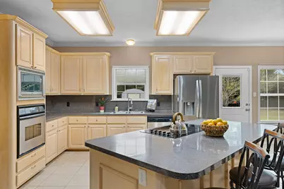 4196 Winding Road, Hearne, TX 77859 - Photo 6