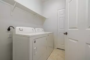 1904 Roaring Springs Ct, Pearland, TX 77584 - Photo 18