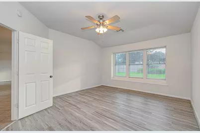1904 Roaring Springs Court, Pearland, TX 77584 - Photo 12