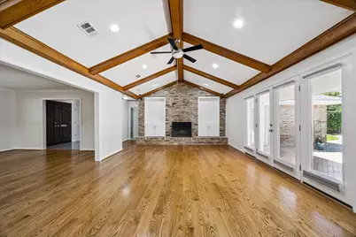 9926 Cliffwood Drive, Houston, TX 77096 - Photo 6